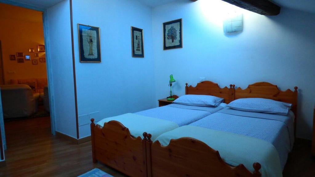 Casa Vacanze Sole Borghetto d'Arroscia エクステリア 写真